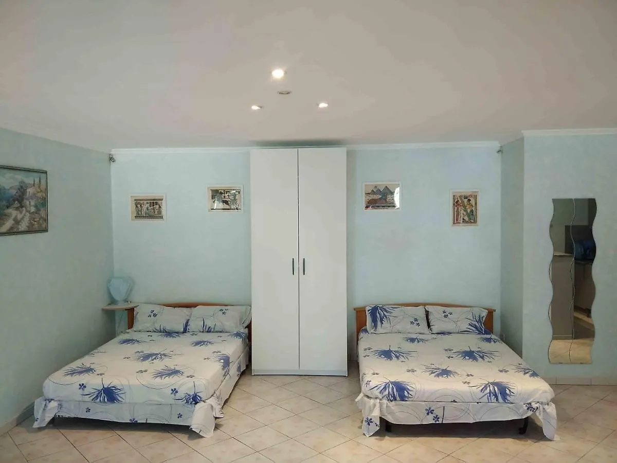 Appartement Pied à Terre Marseille 11° 0*,  France